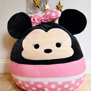 Disney Minnie Mouse XXL 20” Squishmellow